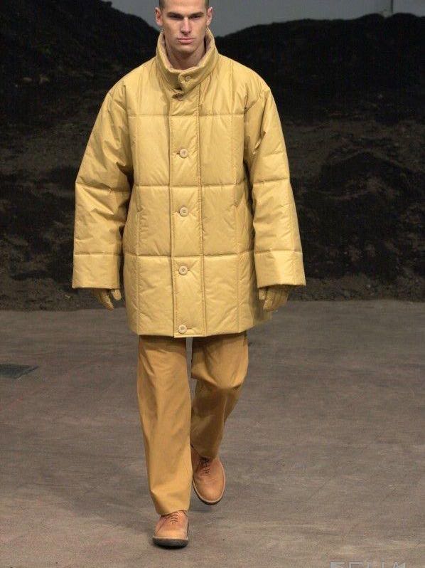 uniqformgrage's post