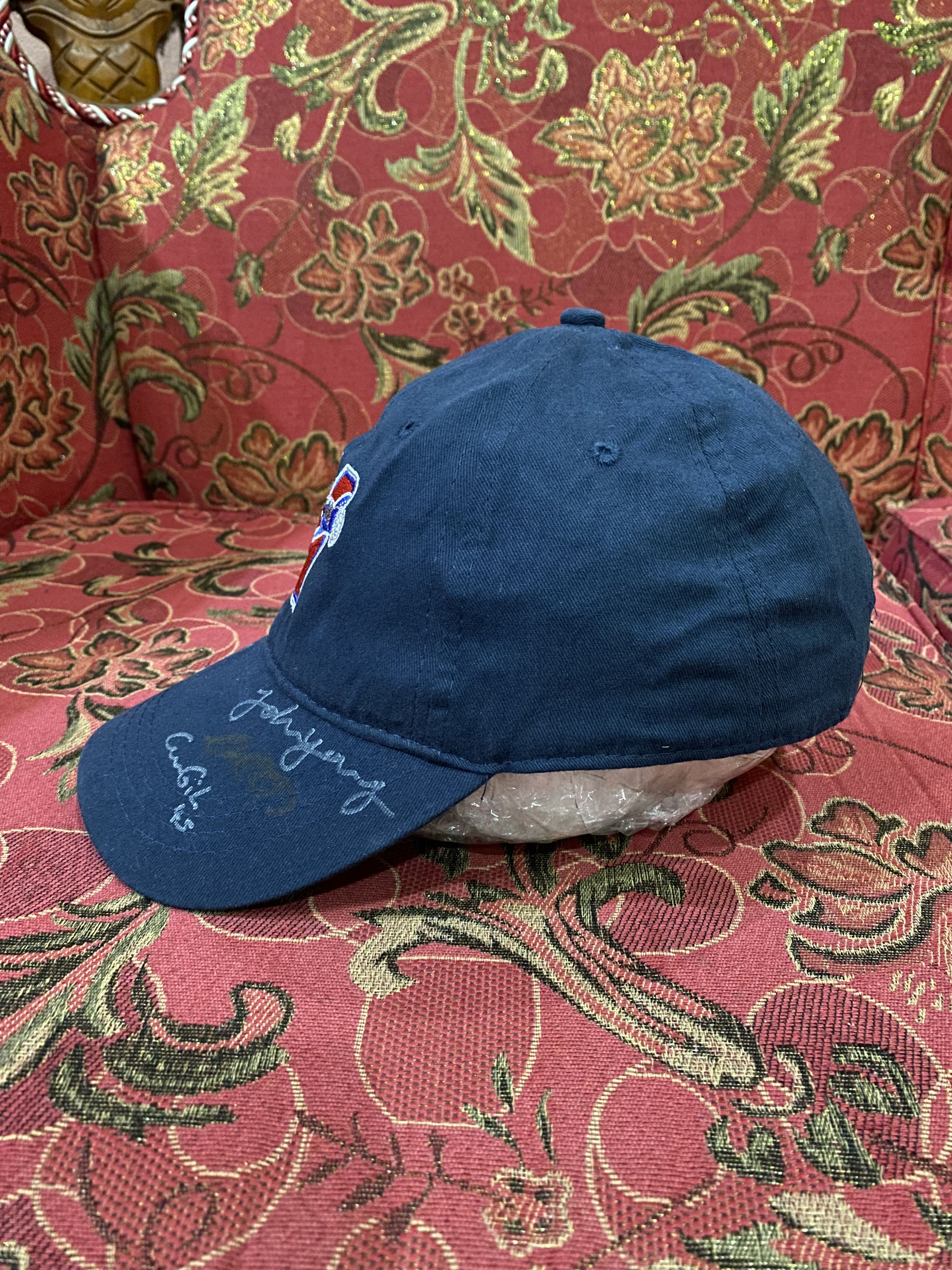 velvet_vault_vintage's post