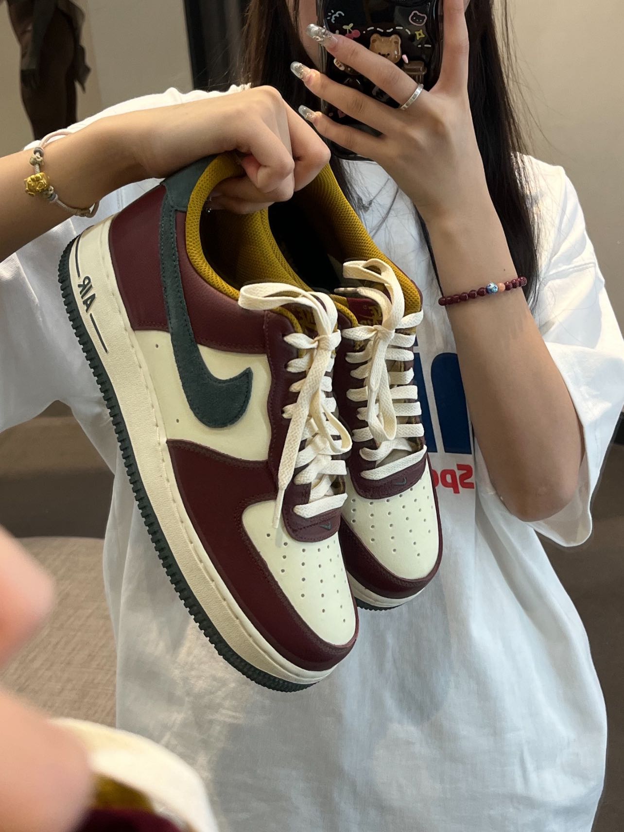 sneakersuniverse's post