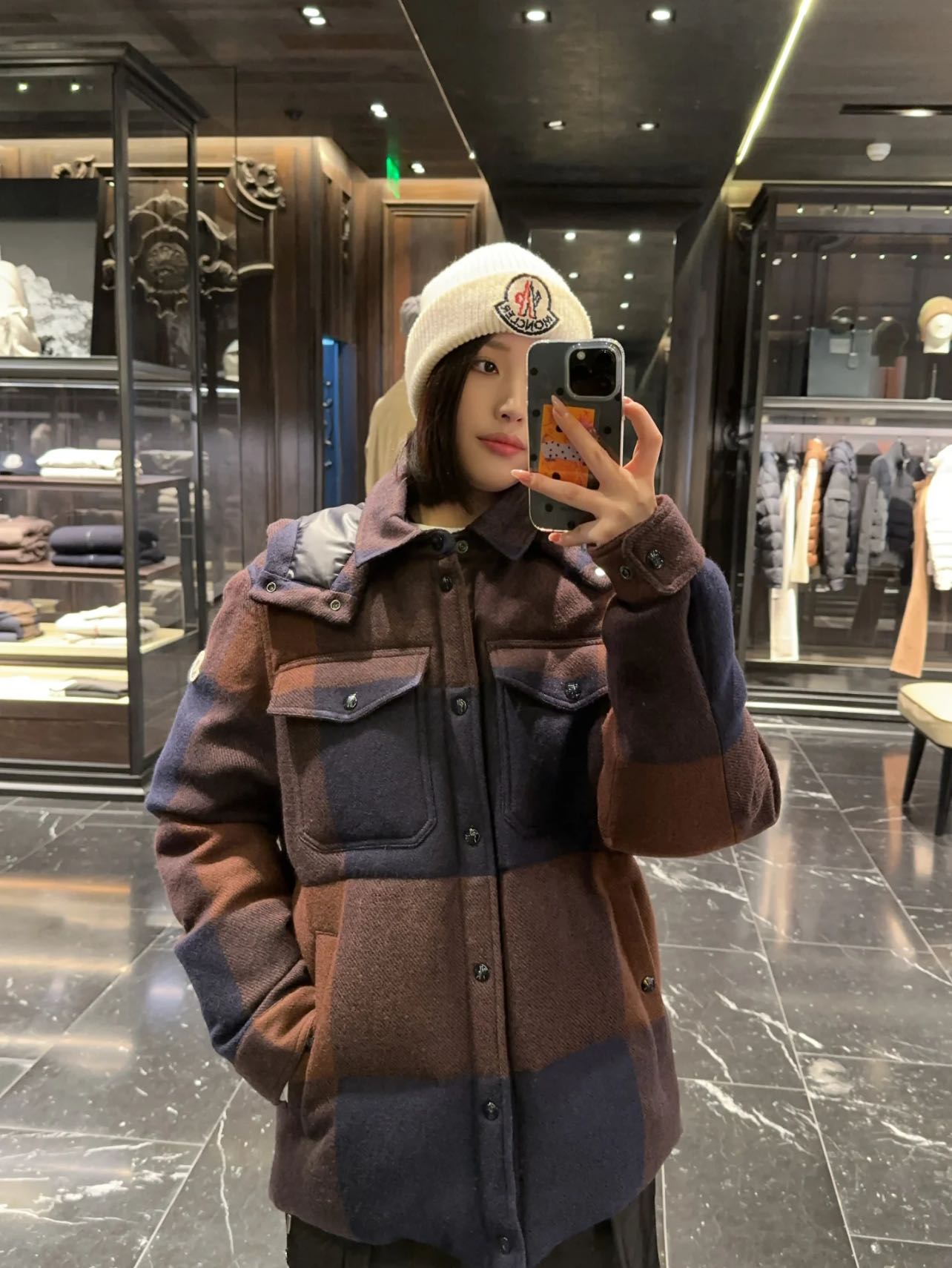 monclercity's post