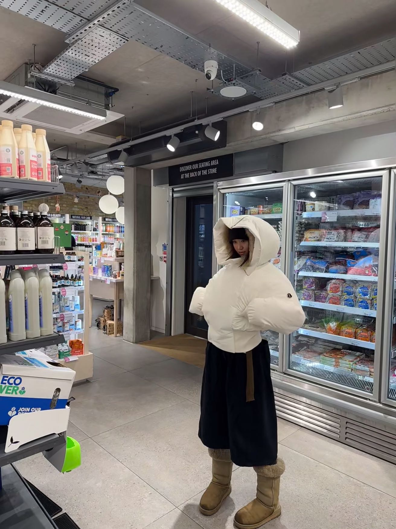 monclercity's post
