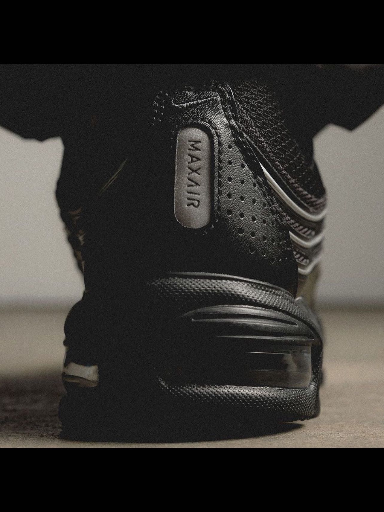 sneakersuniverse's post