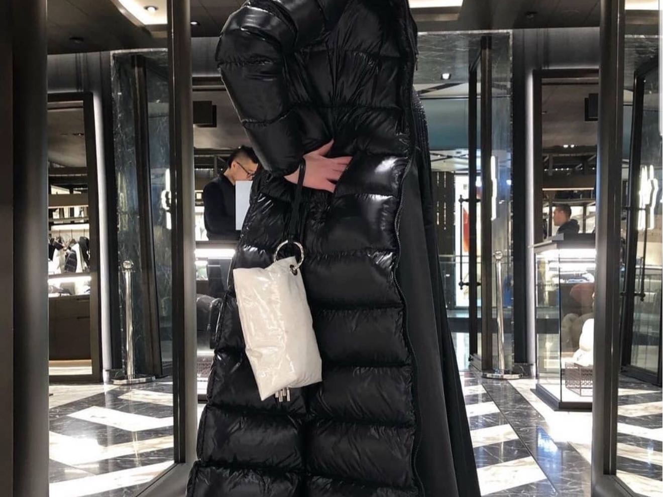 monclercity's post