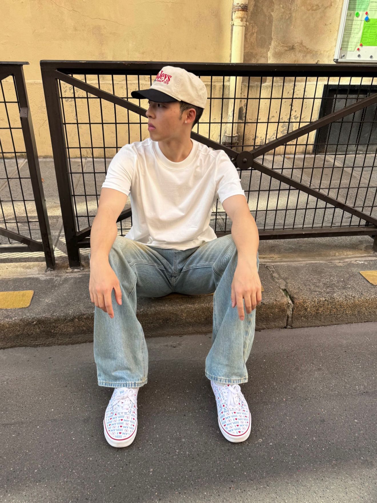 theofour's post