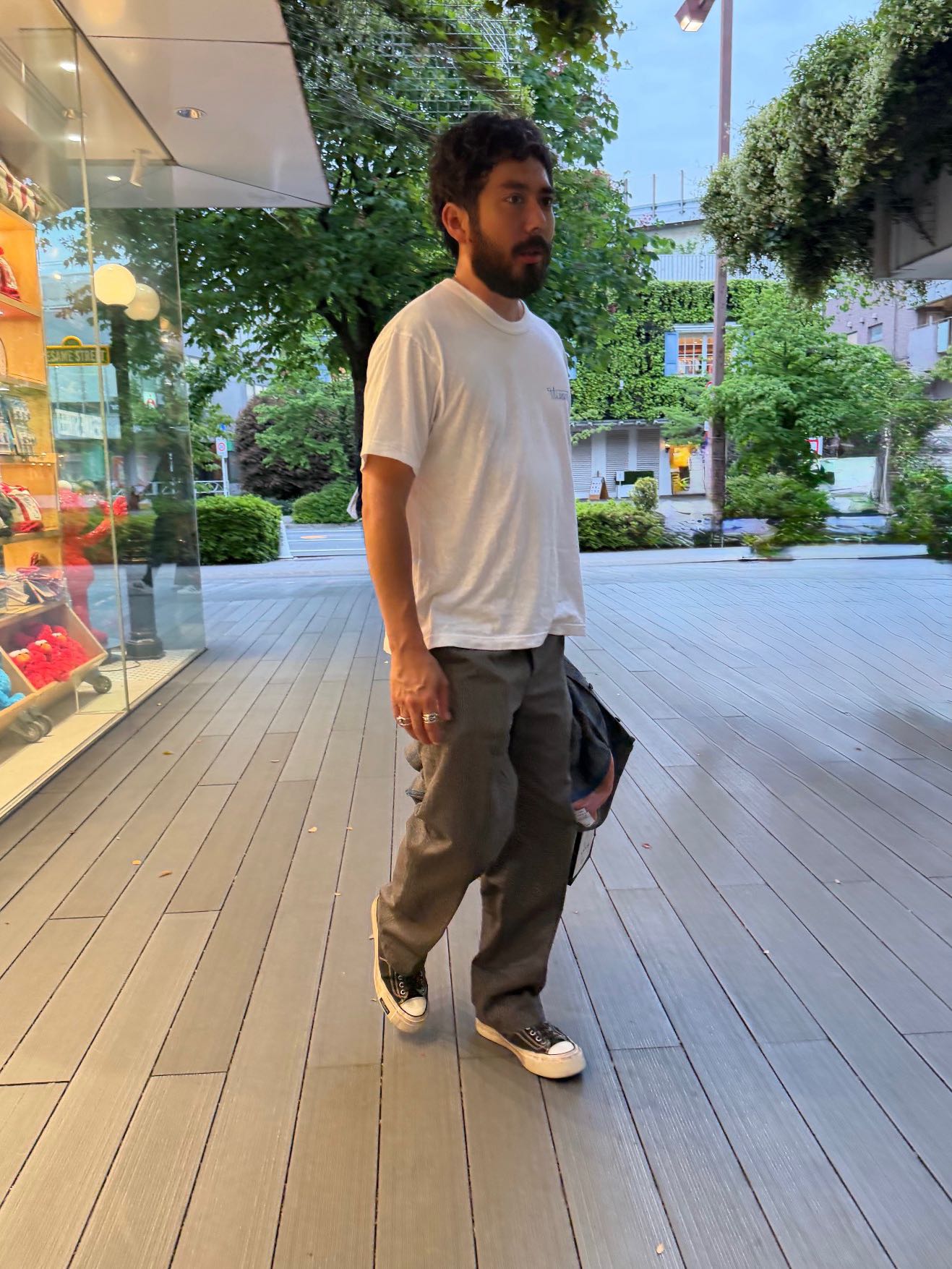 visvimgang's post