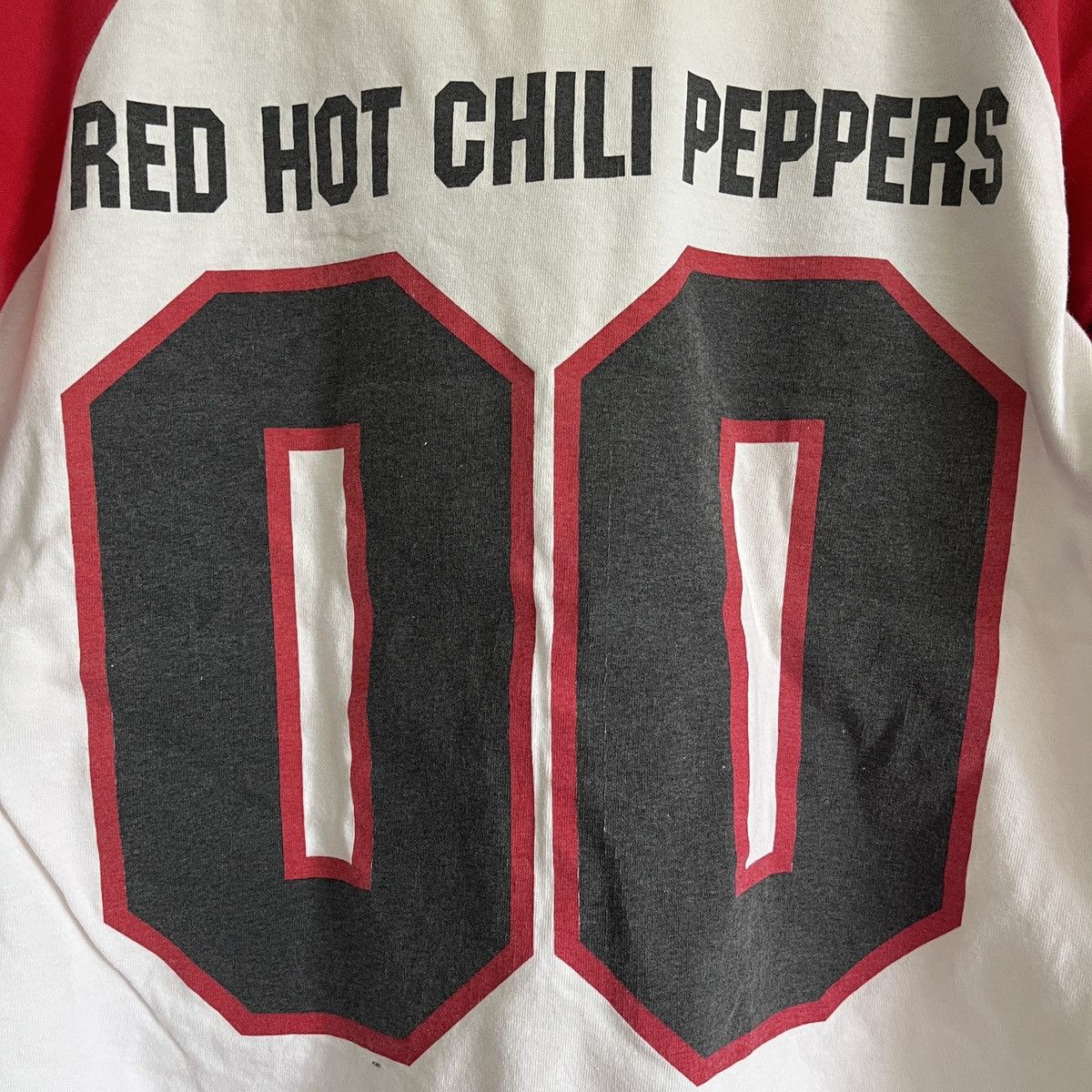 Vintage 1999 Red Hot Chili Peppers Californication Raglan - 11