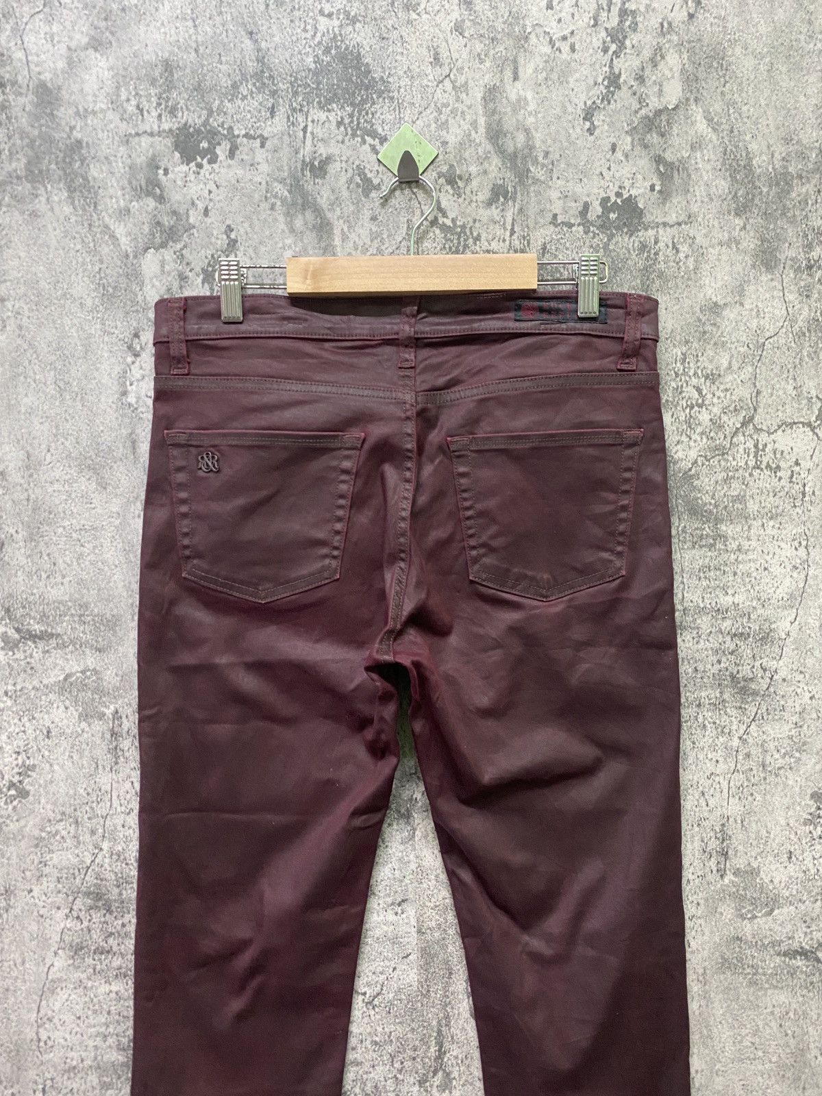 ROCK & REPUBLIC Maroon Waxed Pant - 11