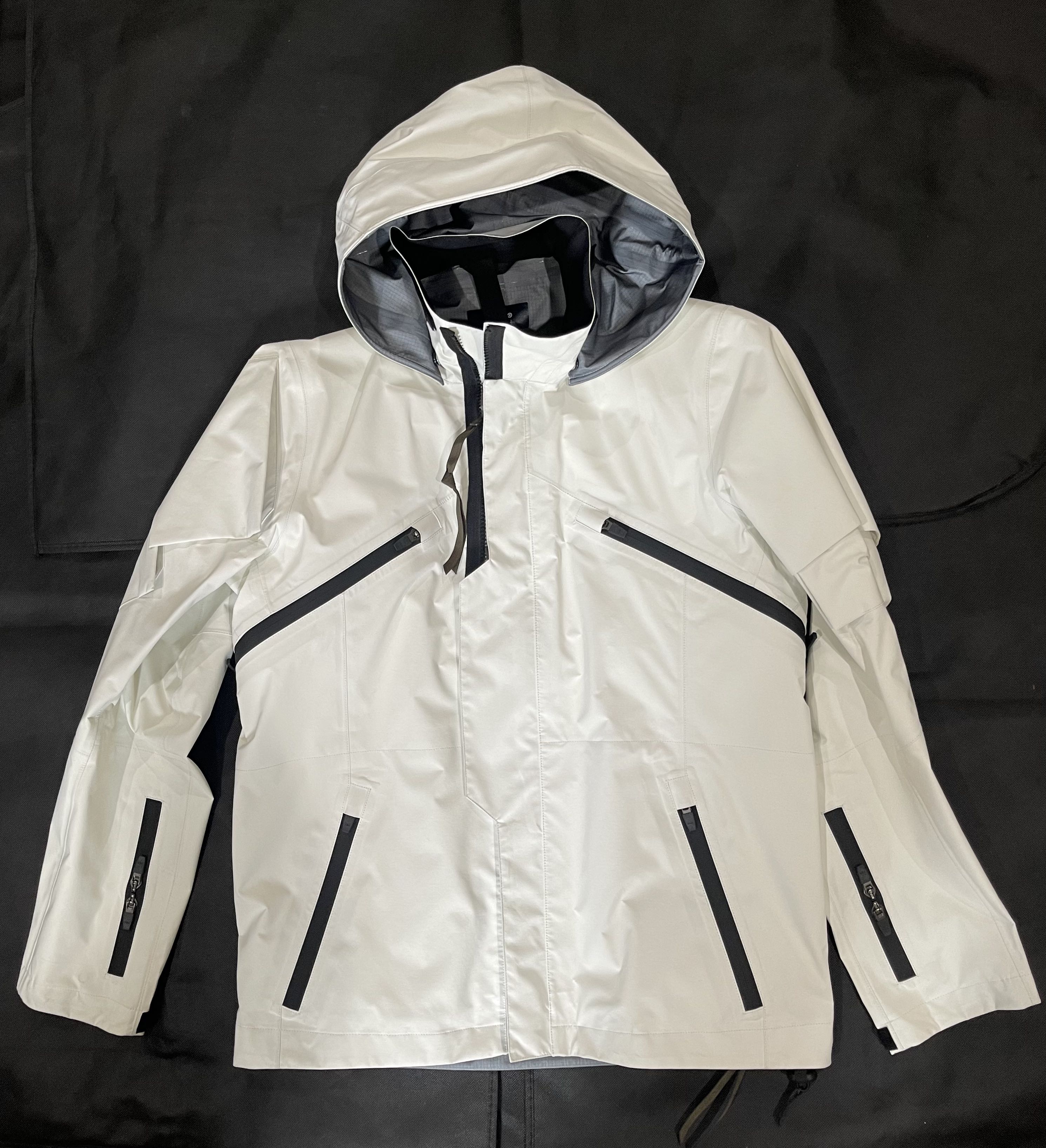 ACRONYM Acronym J1B-GT 3L Gore-Tex Interops Jacket White Small  