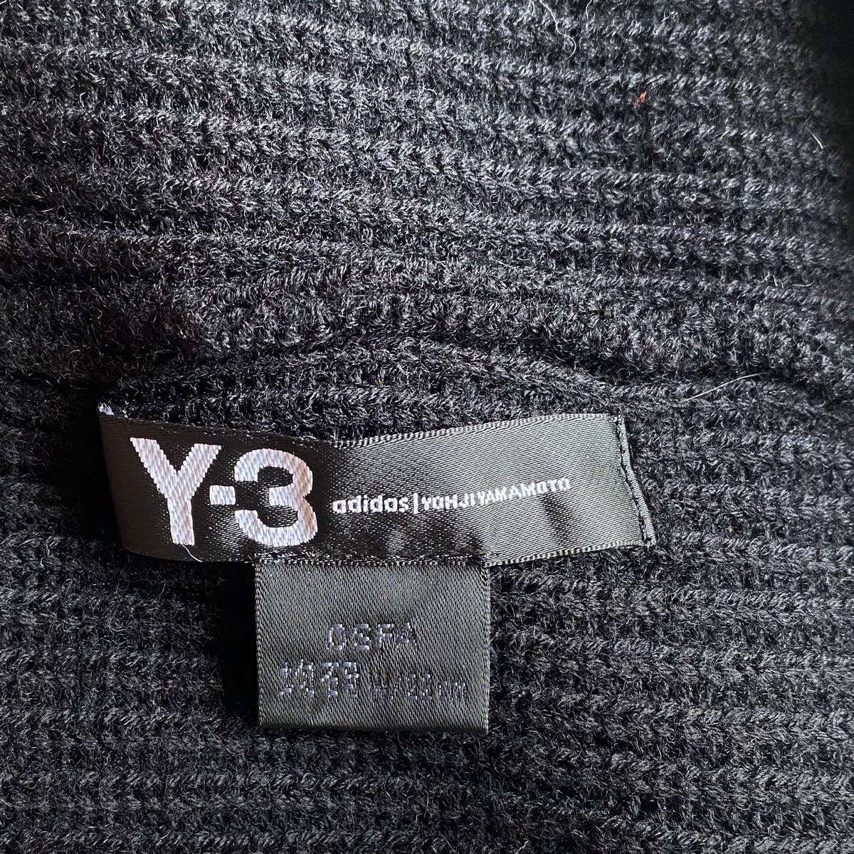 Y-3 Black Wool Zip Beanie - 4
