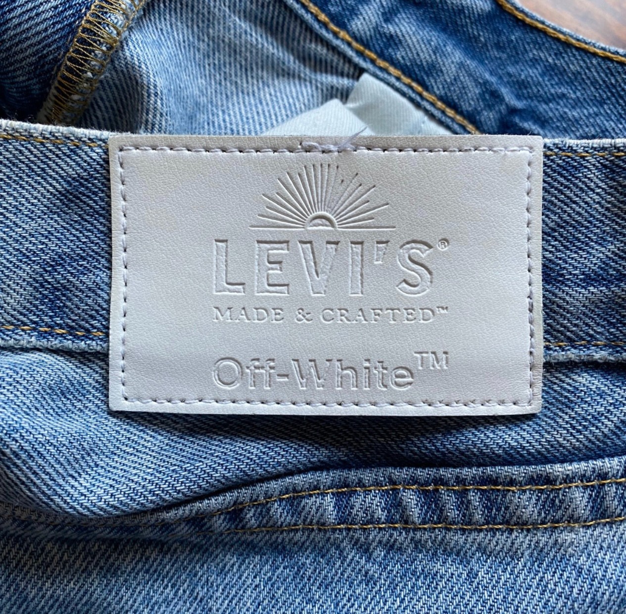 Off-White Levi's ow Edition Destroyed Jeans - 3