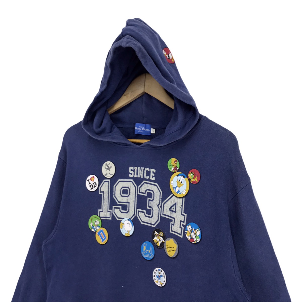 Disney - Vintage Tokyo Disney Resort Sweatshirt Donald Duck Family - 4