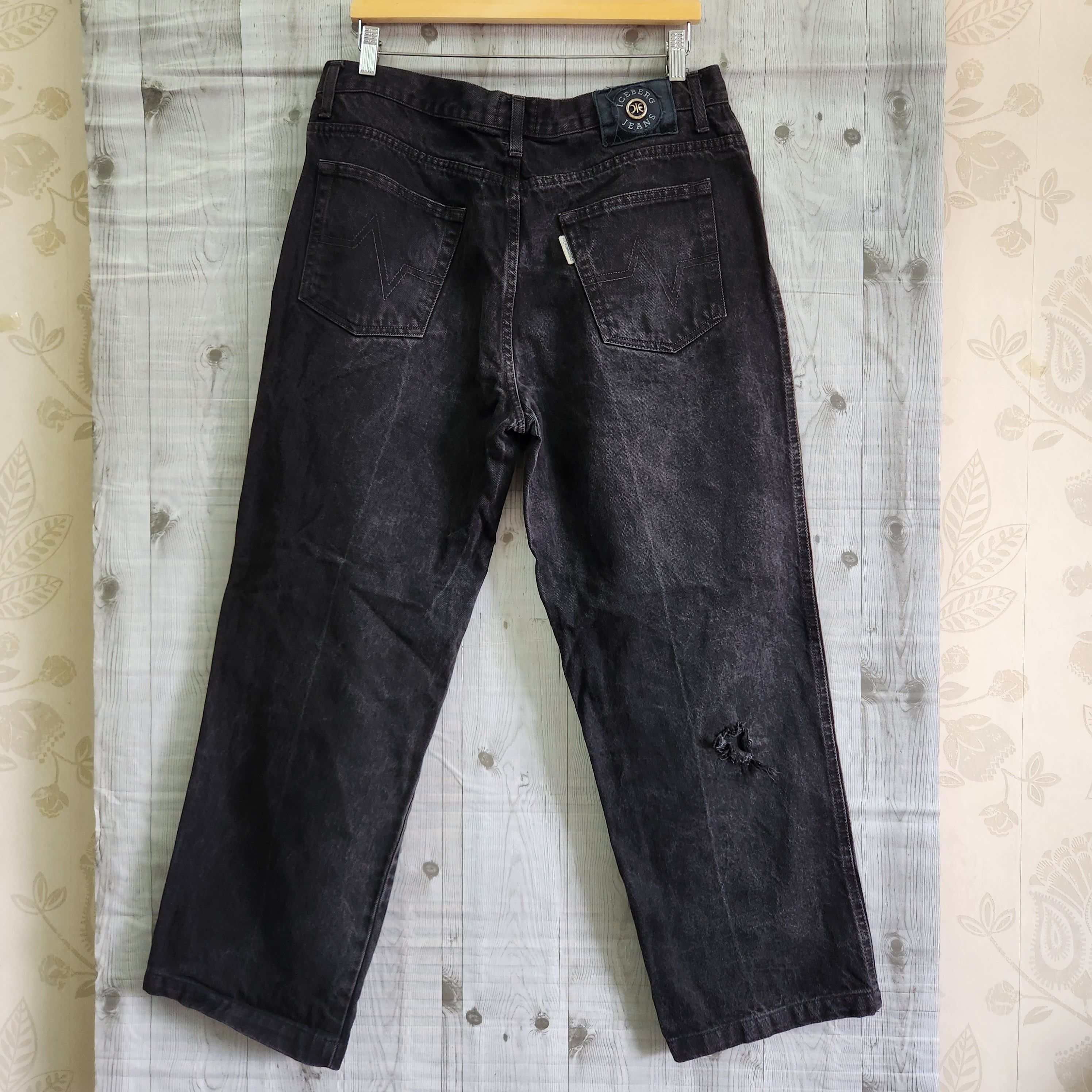 Vintage - Iceberg X Batman Baggy Denim Black Jeans Made In Italy - 22