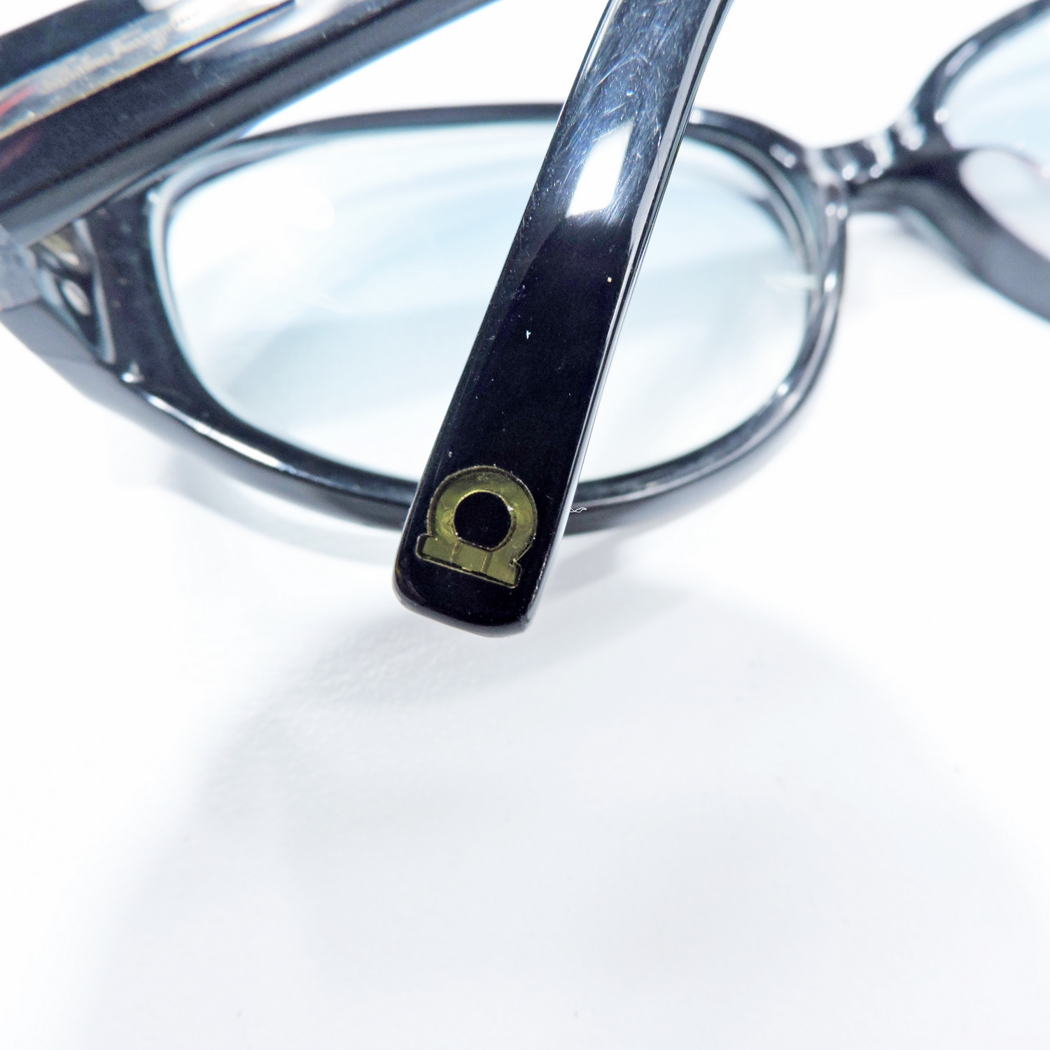 SALVATORE FERRAGAMO SUNGLASSES [2132 101] - 9