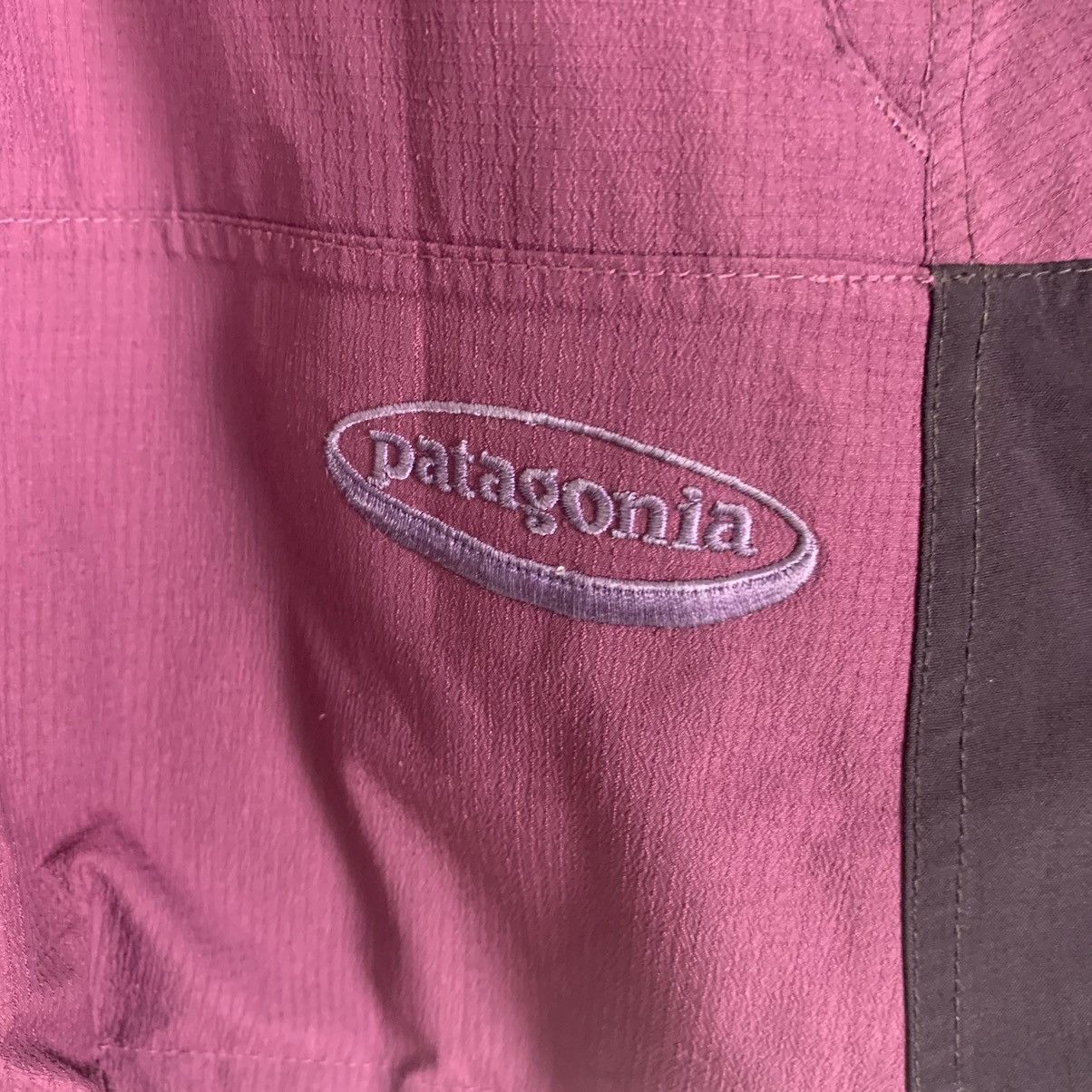 Patagonia Gore-Tex Women Jacket - 6