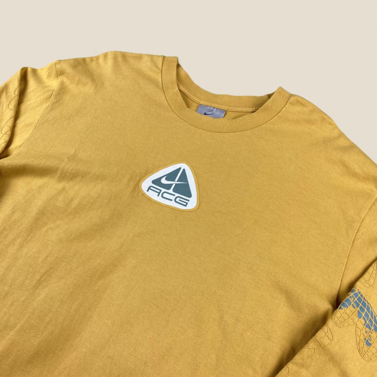Nike ACG Lungs Logo Long Sleeve T-Shirt - 2