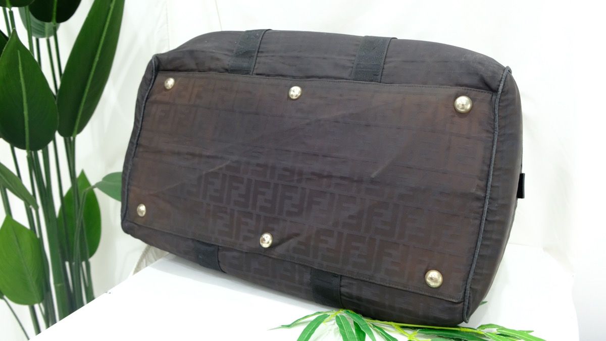 Authentic vintage Fendi black zucca travel bag large saiz - 7