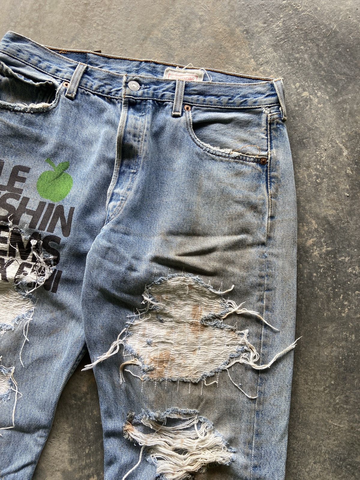 💥Vintage Distressed Levis Sample - 5