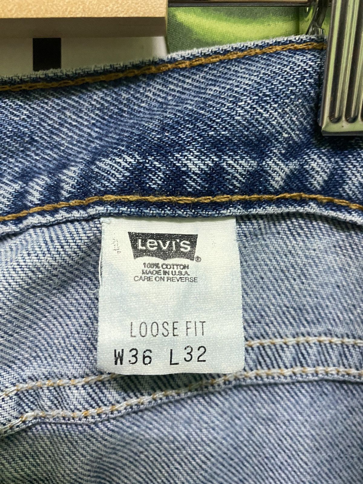 Vintage 90s LEVIS 545 Brown Tab loose Fit Denim - L48 - 18