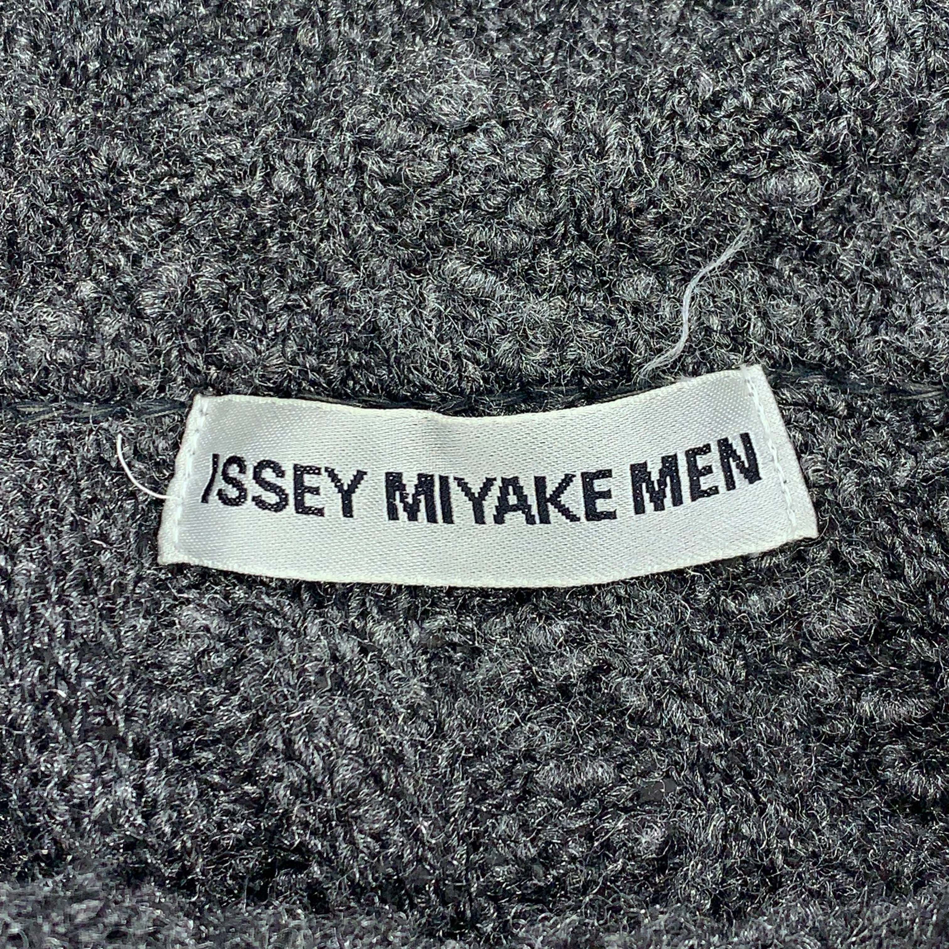 Issey Miyake - AW96 Metallic Knit Acrylic-Nylon Sweater - 3