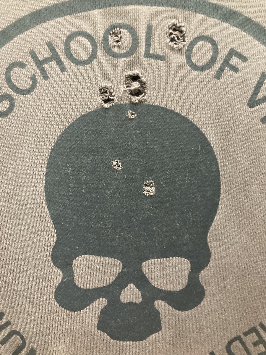 Number nine school of visual comedy crewneck - 8