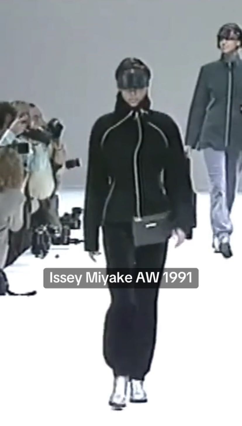 Sweater ISSEY MIYAKE Aw91 Archive Runway - 8