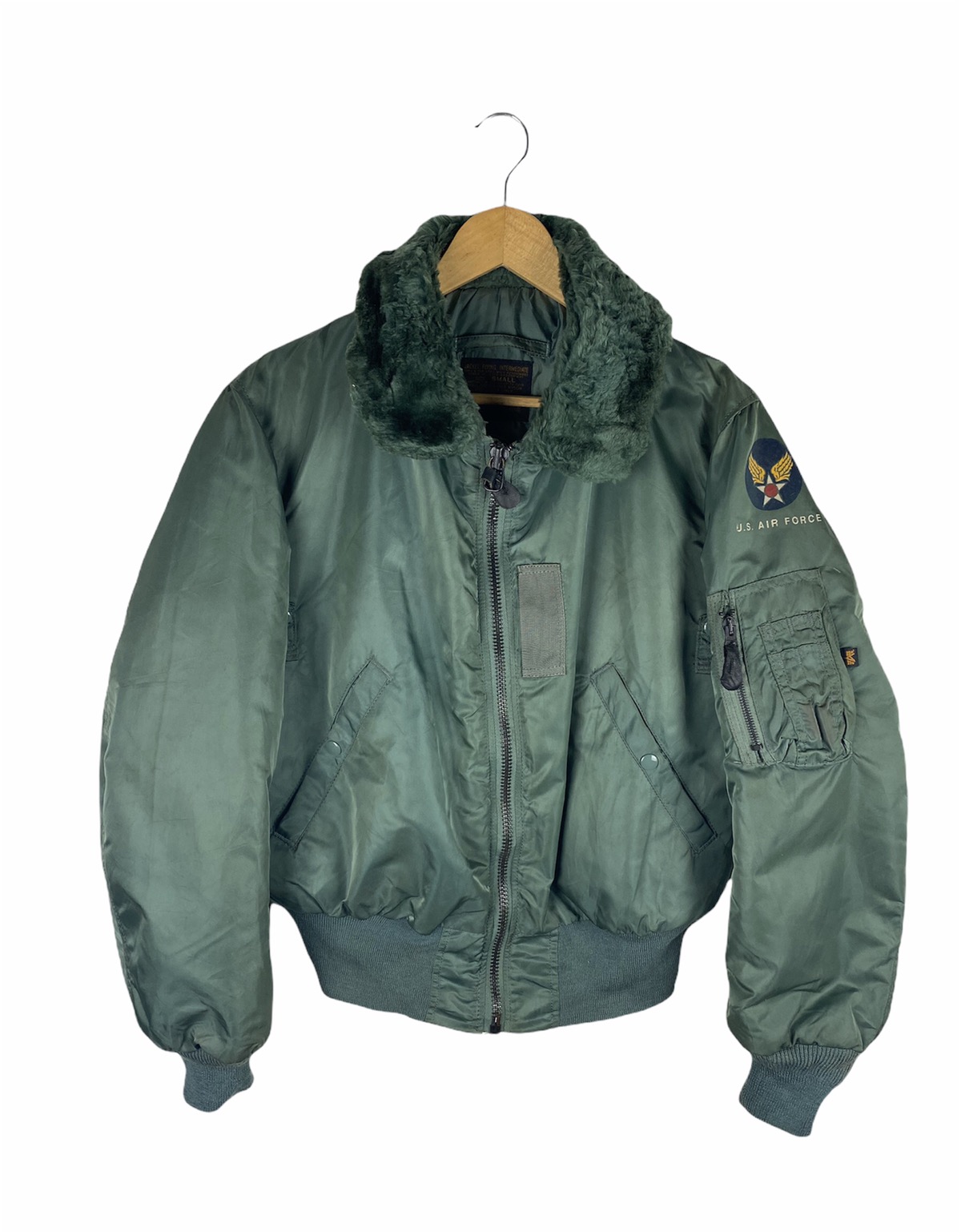 Vintage - VINTAGE ALPHA INDUSTRIES B-15D BOMBER JACKET