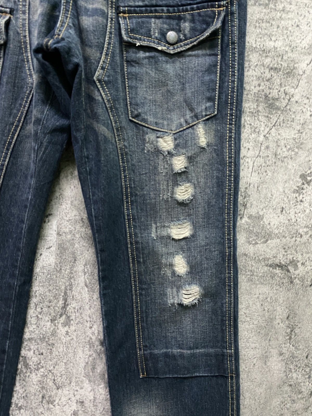 Vintage - Free Gate Distressed Denim Double Knee Bush Pant - 7