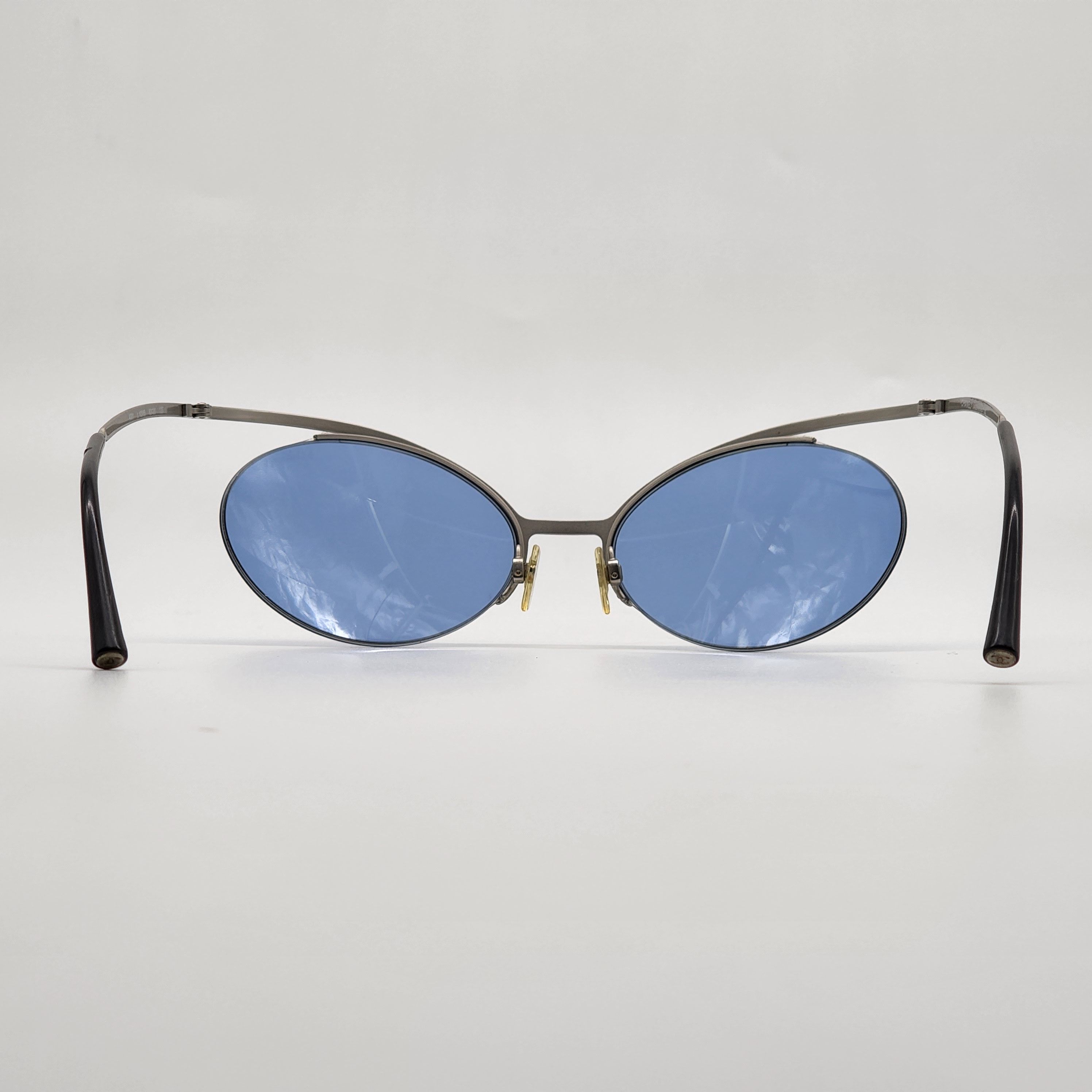 Chanel - SS2000 Futuristic Rimless Sunglasses Y2K - 8