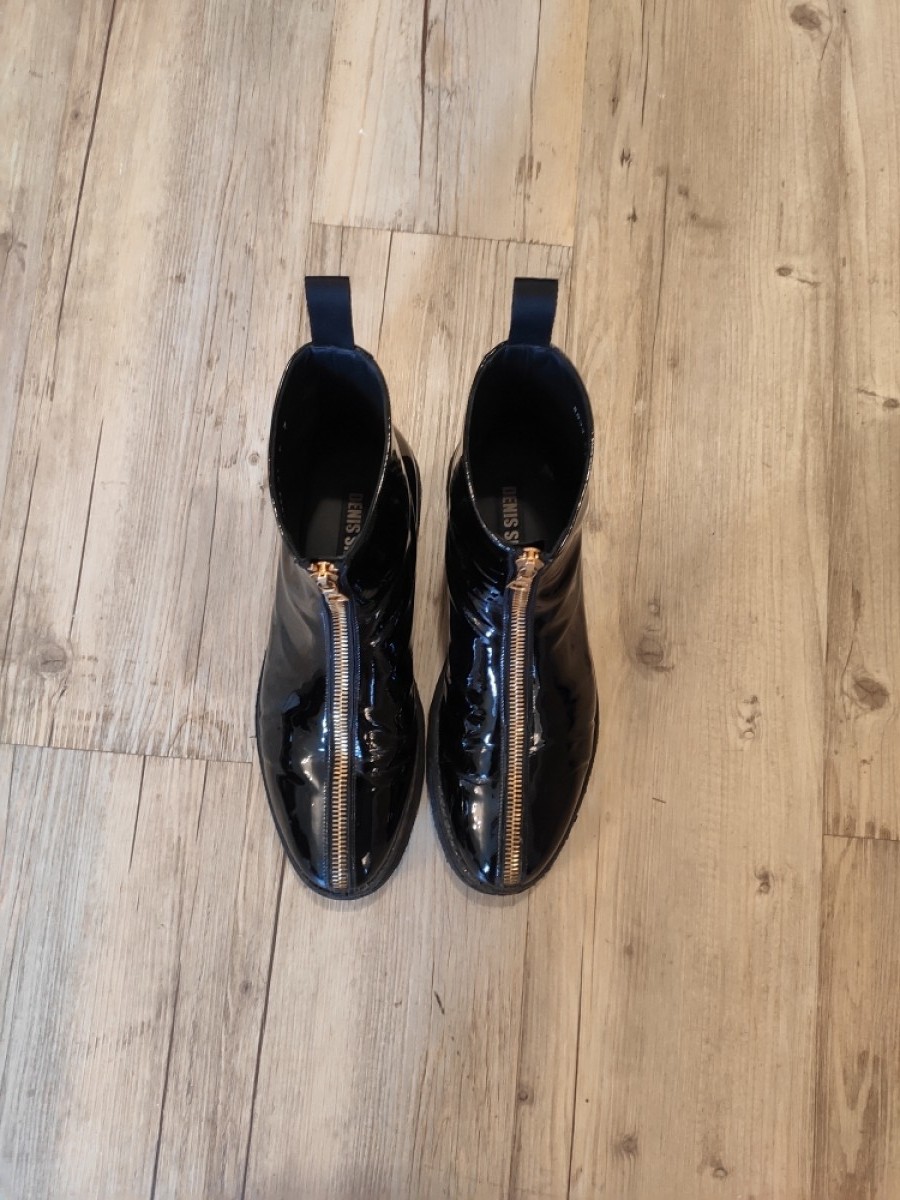 Denis Simachev - Black polished leather front zip boots.Like Saint Laurent - 3