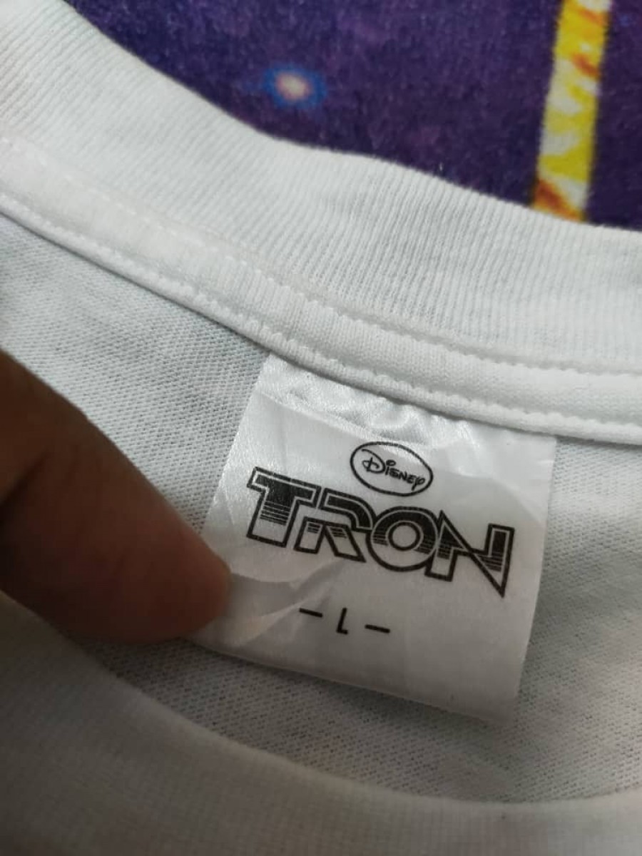 Movie - Tron T - 2