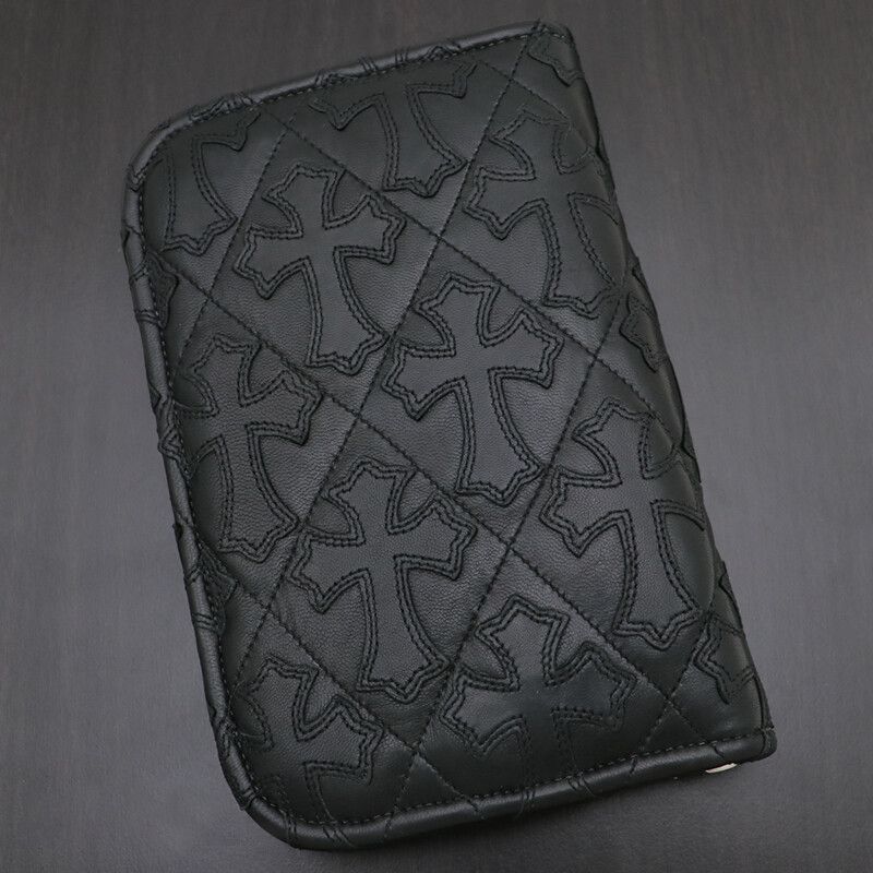 Chrome Hearts Cemetery Cross Leather Wallet - 2