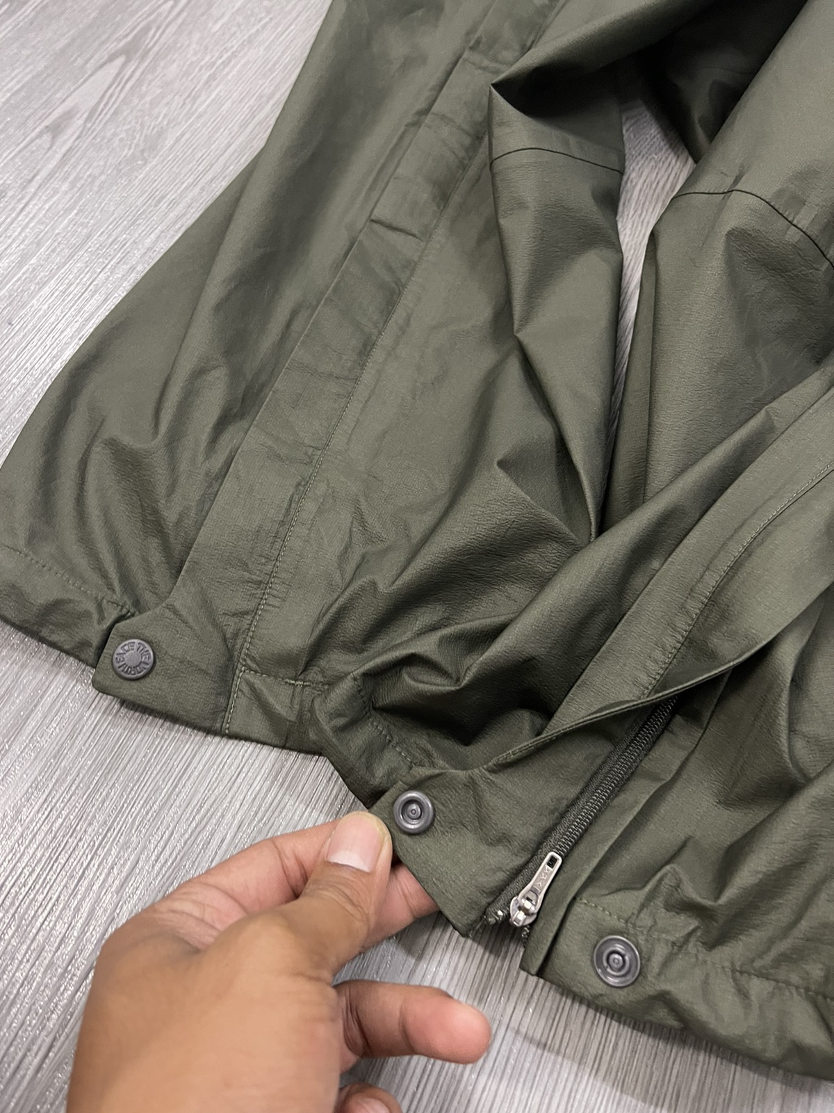 Gorpcore deal🔥The North Face Goretex pant in green - 9