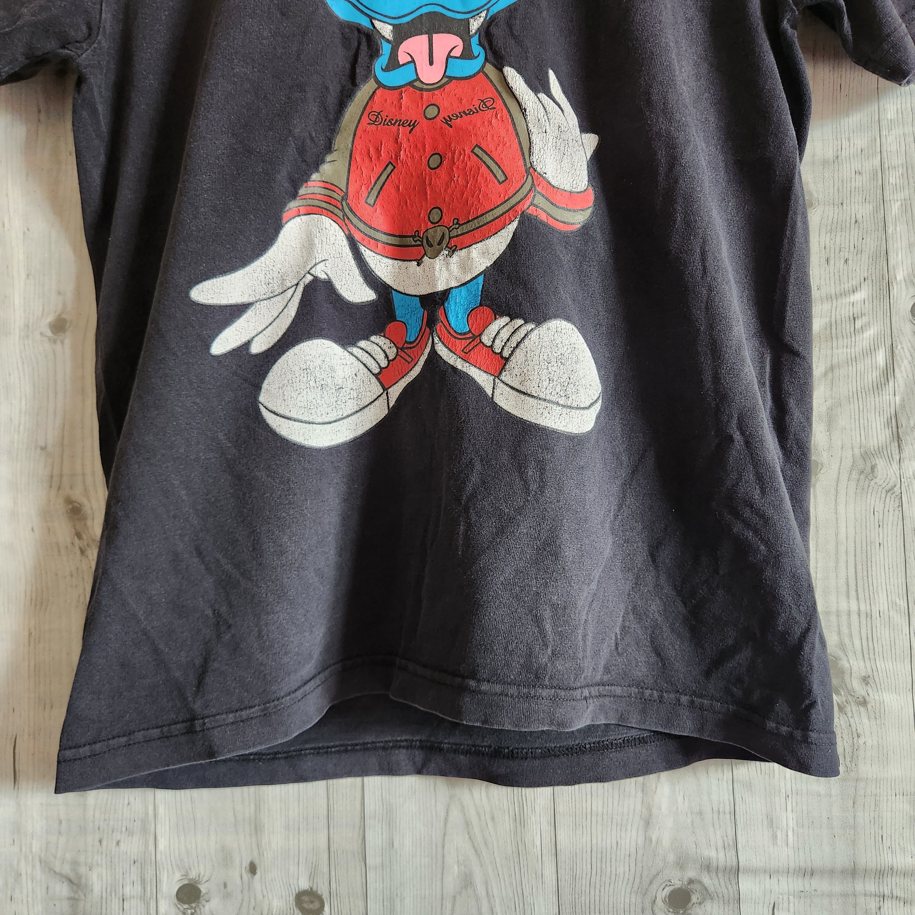 Vintage Y2K Bounty Hunter X Disney Donald Duck TShirt - 4