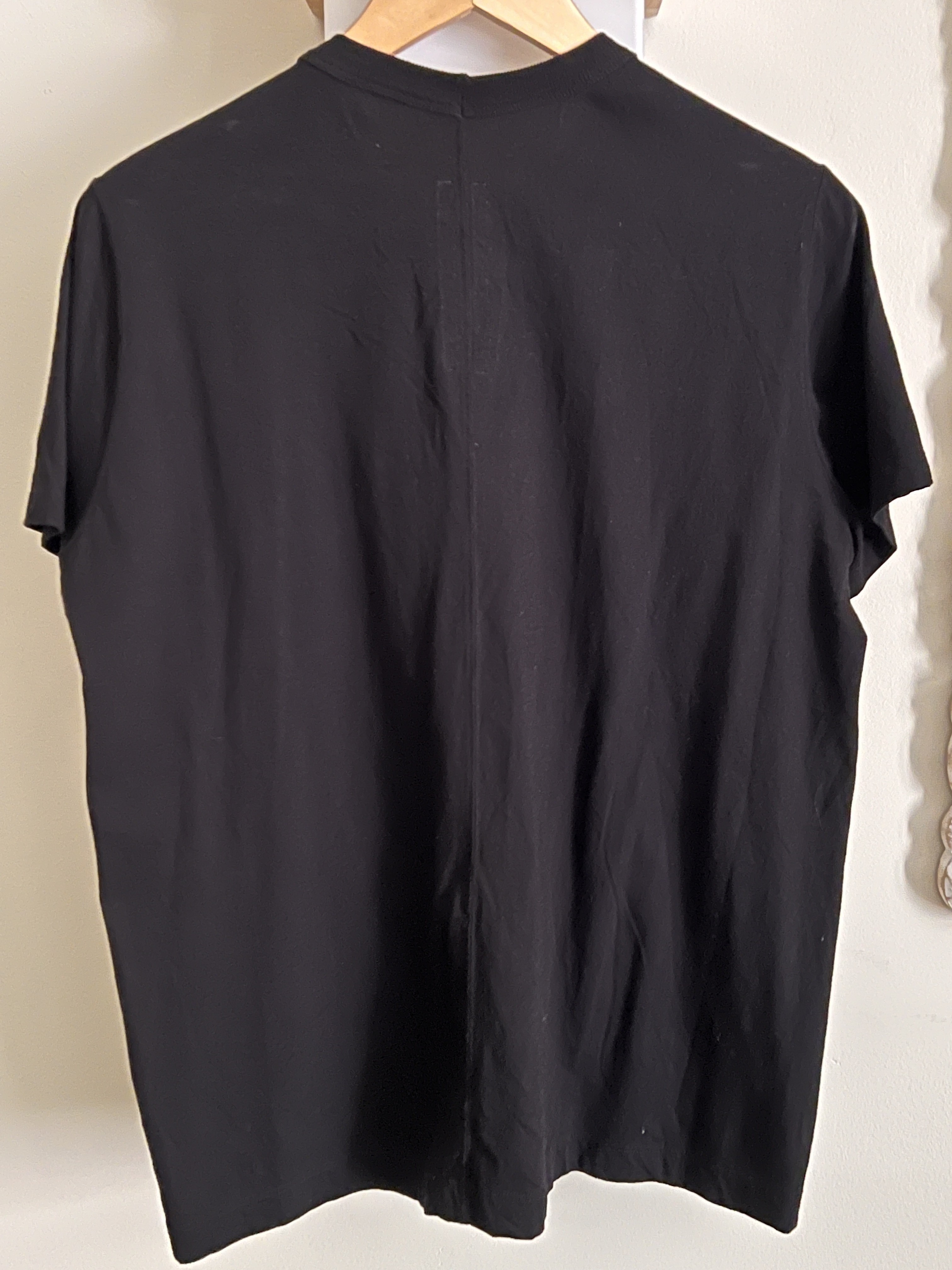 black larry level tee - 6