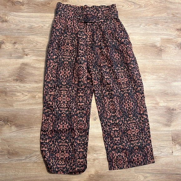 Solid & Striped The Talia Pant in Brown Leopard Print - 7