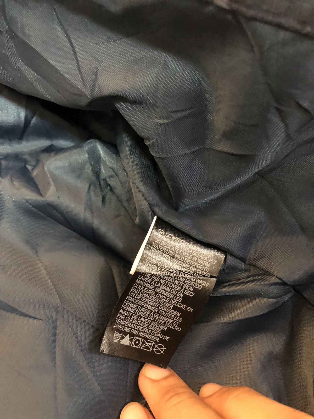 The North Face 900 Nuptse Puffer Jacket - 13