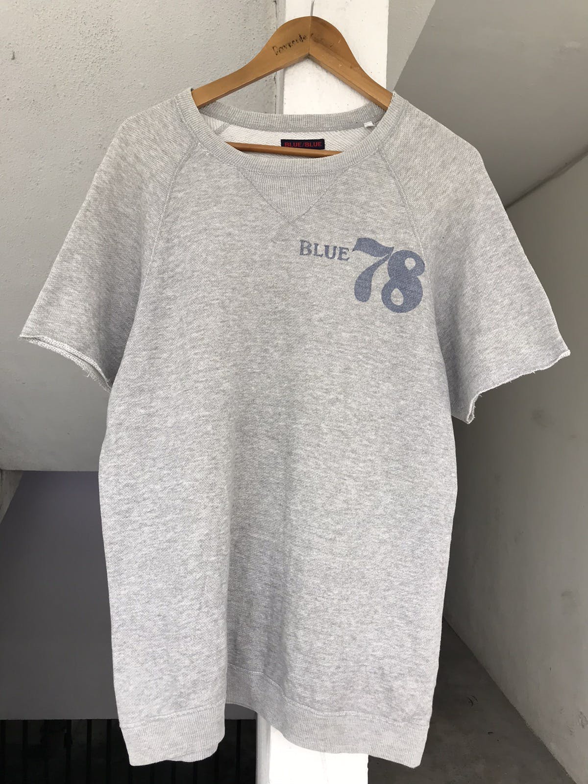 Blue Blue Japan Sleeve Cut Sweatshirt - 3