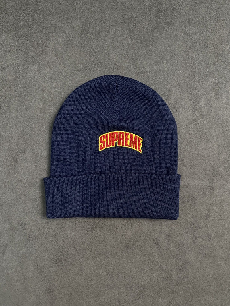 Deadstock Supreme 18FW Crown Logo Navy Beanie OS - 1