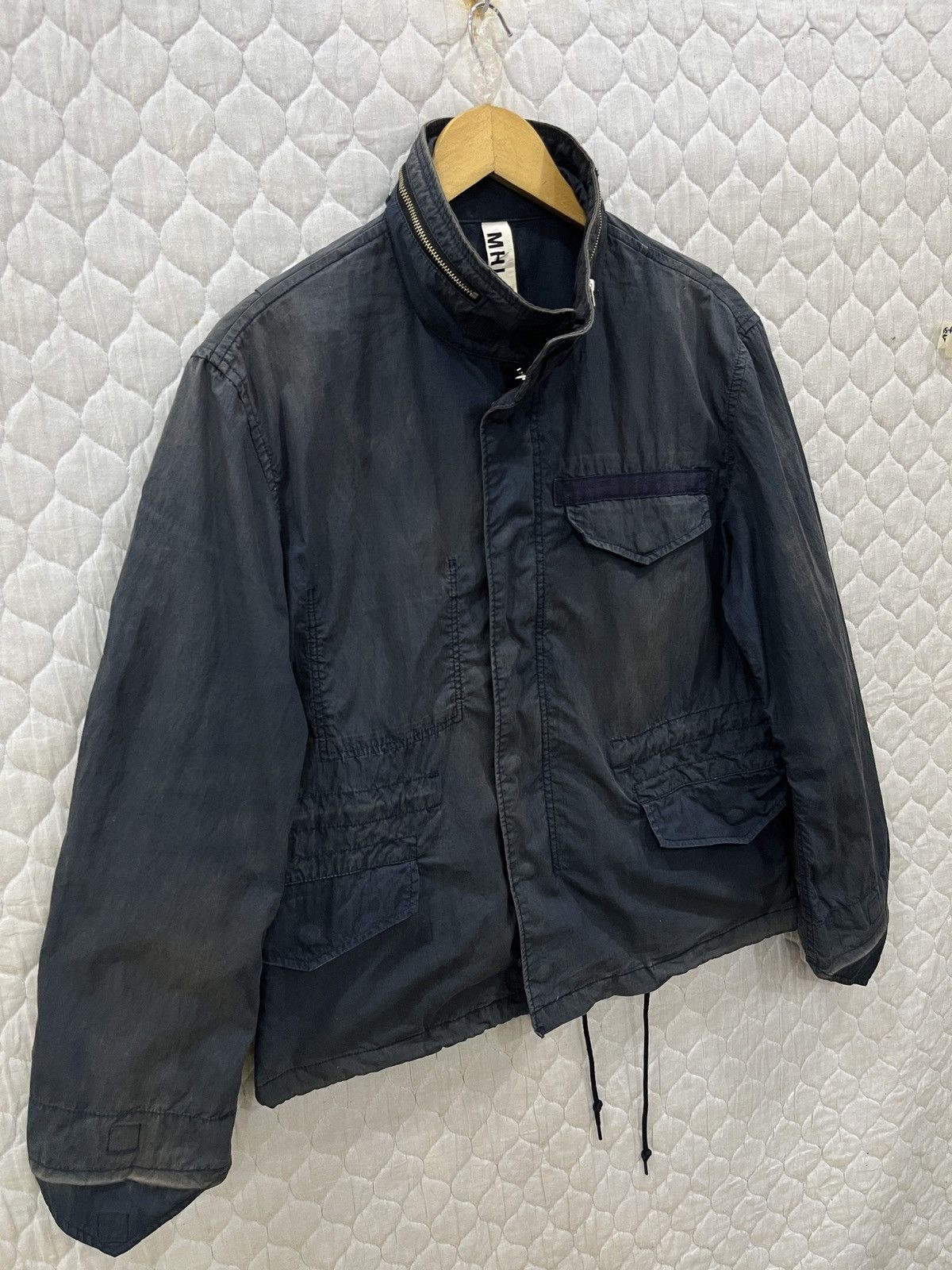 (Ttt). MARGARET HOWELL X ALPHA INDUSTRIES DISTRESSED JACKET - 2