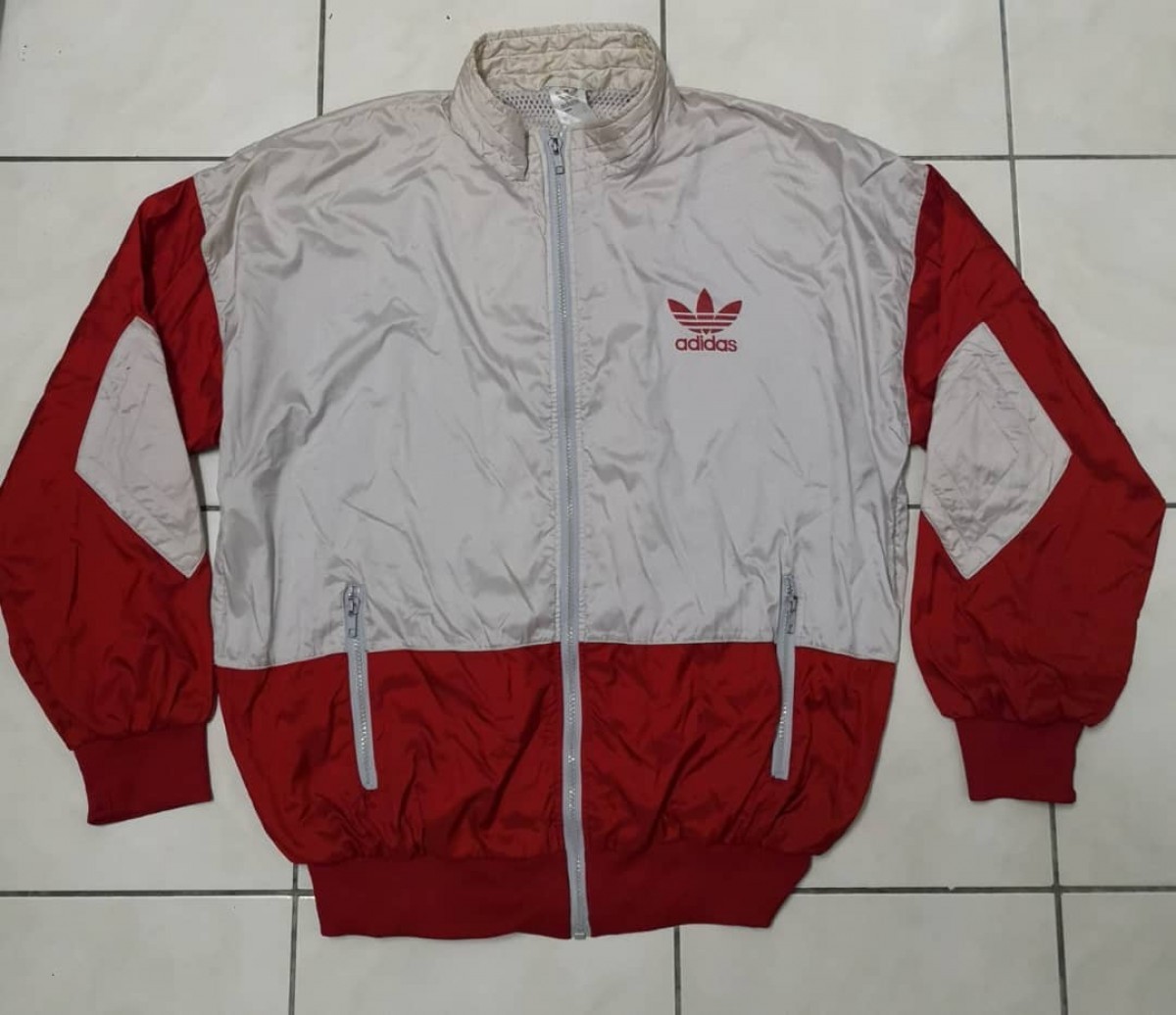 Tracktop/ Windbreaker - 1
