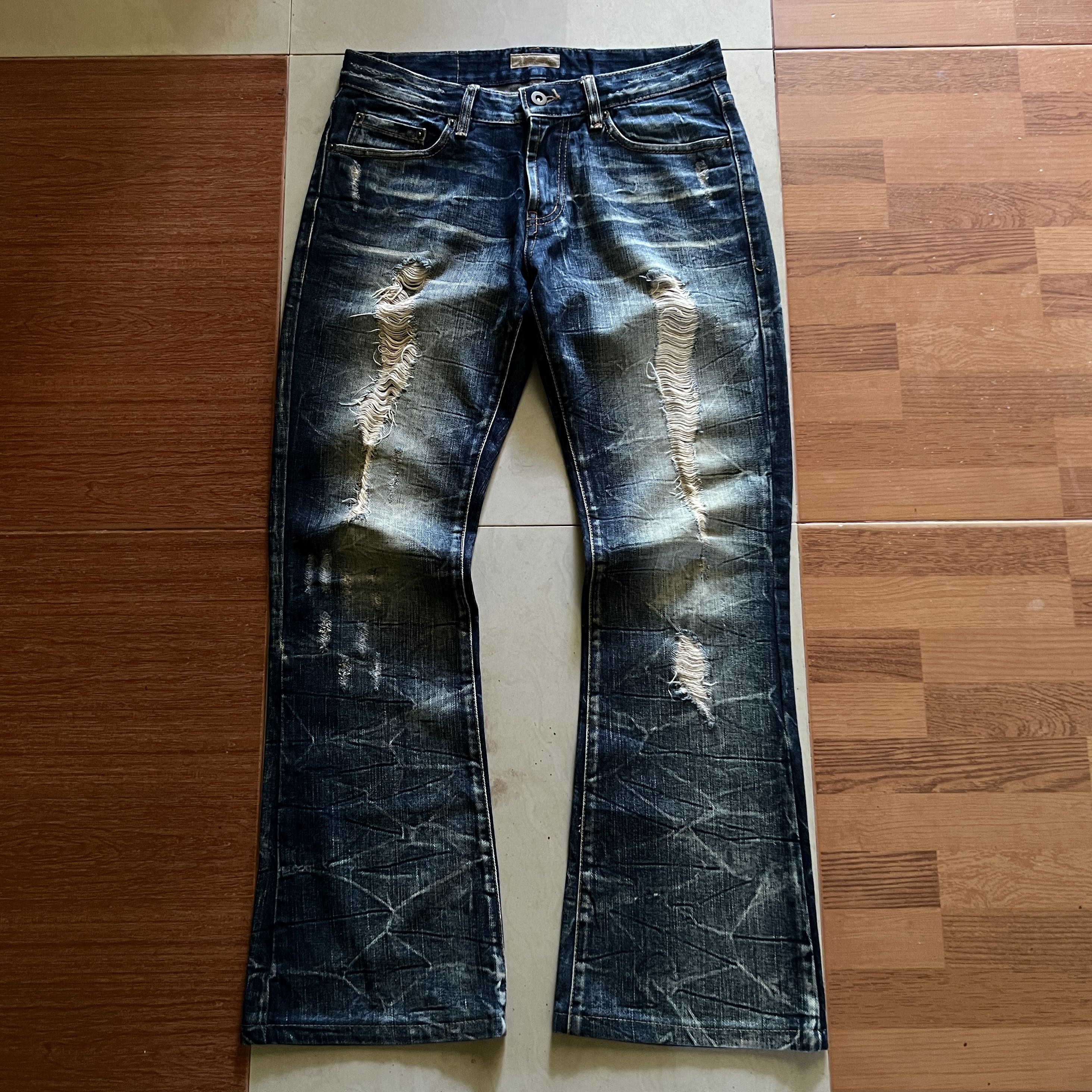 Goa Clawmark distressed flared jeans 00s - 1