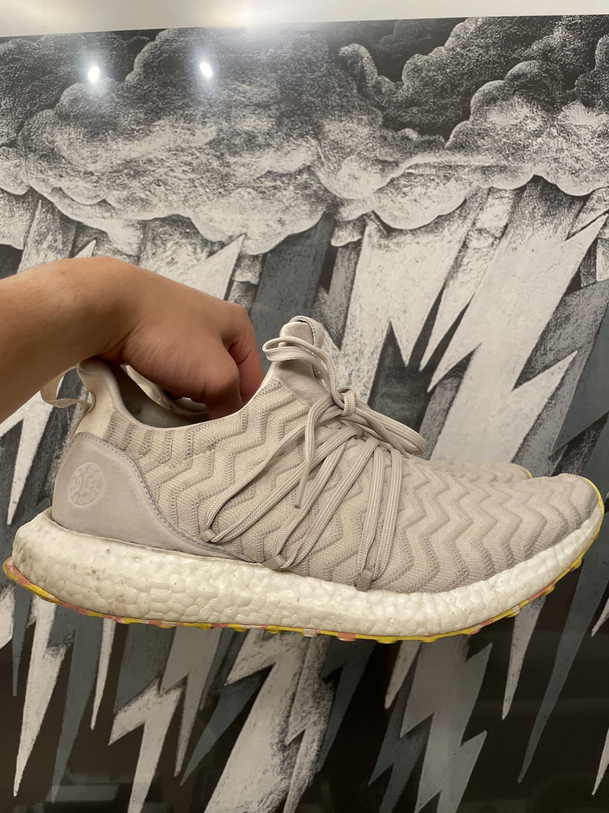 Adidas A kind of Guise ultraboost - 2