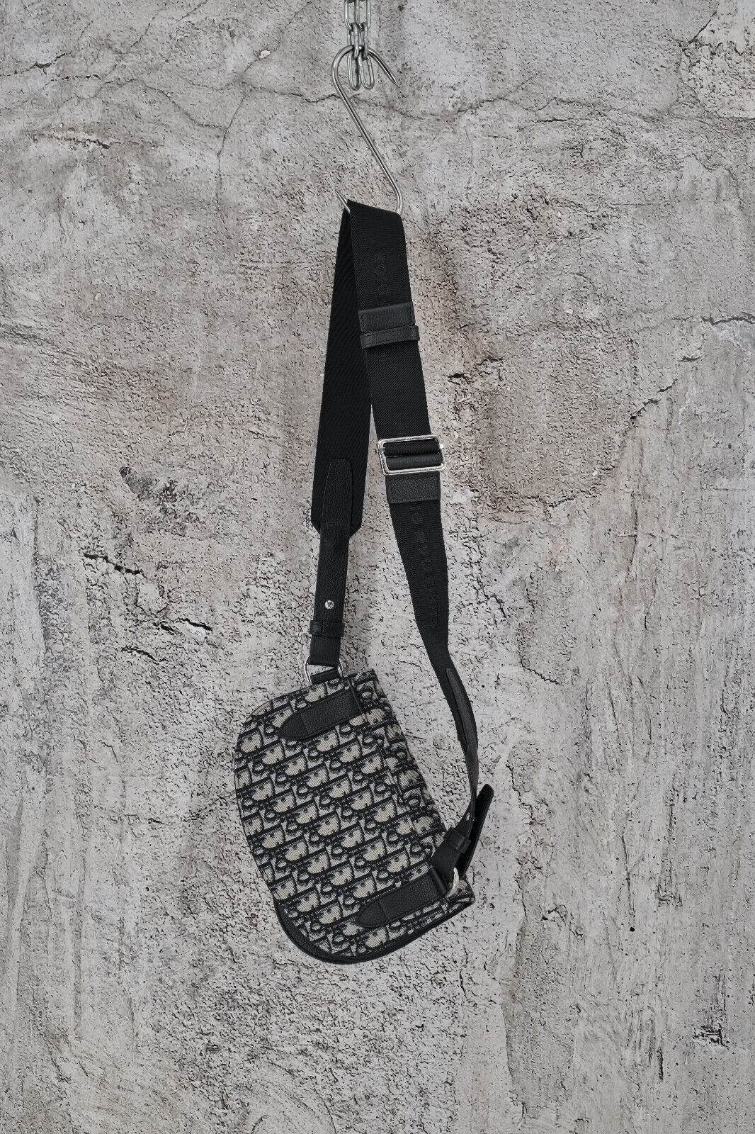 DIOR OBLIQUE CANVAS & LEATHER SADDLE POUCH CROSSBODY BAG - 2