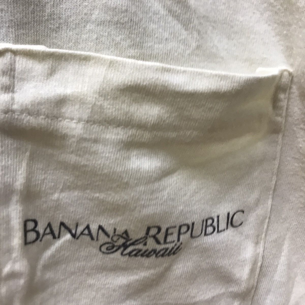 Vintage banana republic hawaii printed tshirt - 3