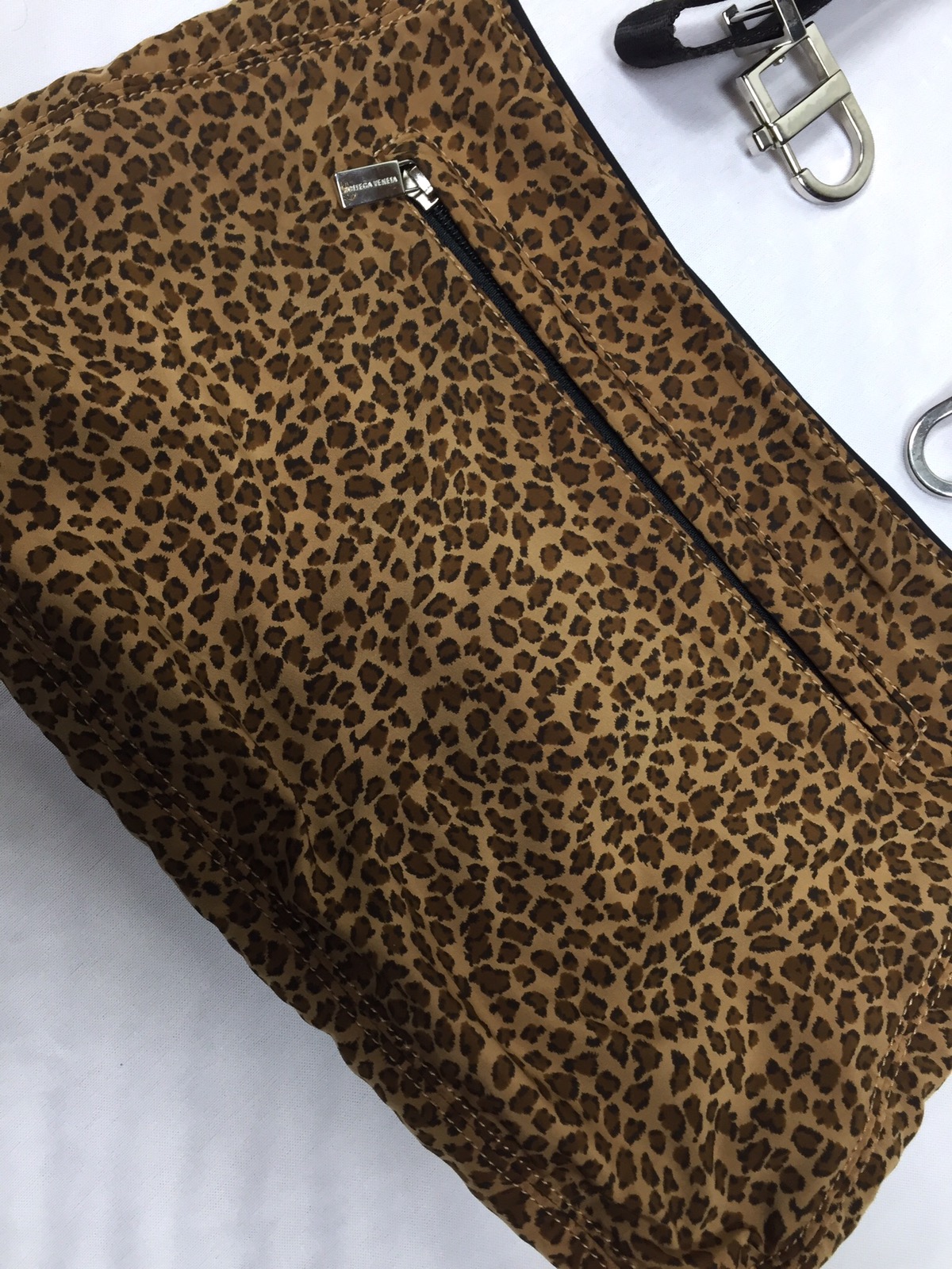Bottega Veneta Leopard Reversible Hand Bag - 8