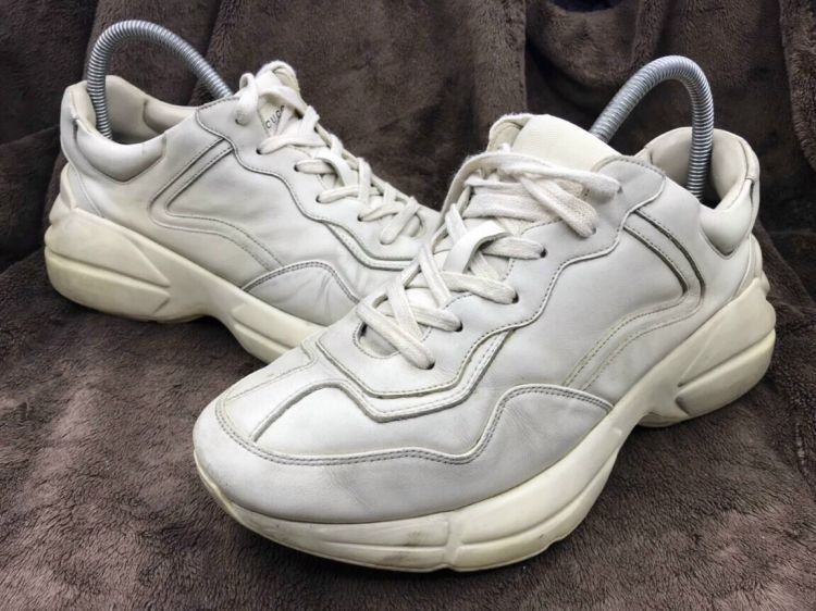 Rhyton distressed leather sneaker - 1