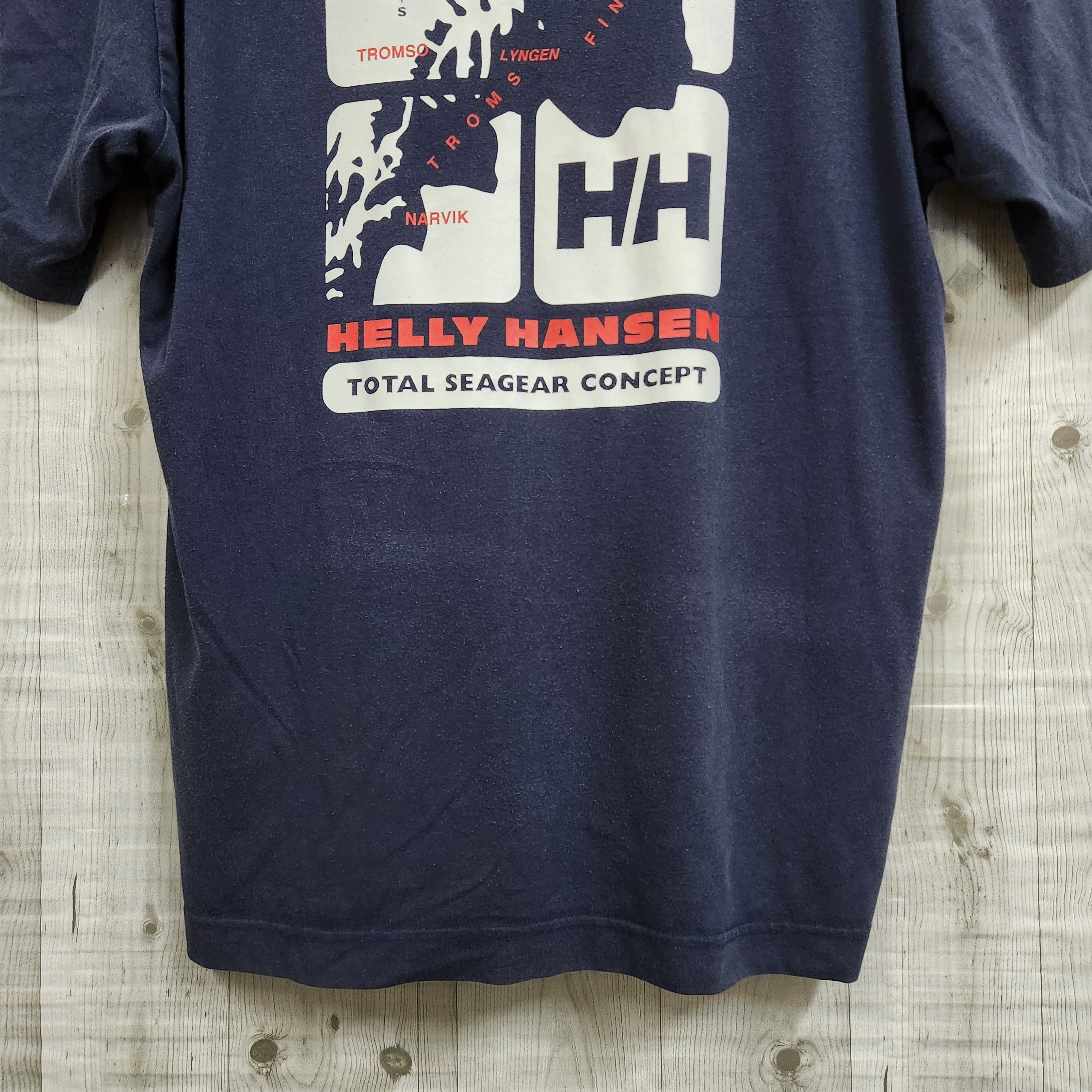 Vintage Y2K Helly Hansen Outdoor Life TShirt - 9