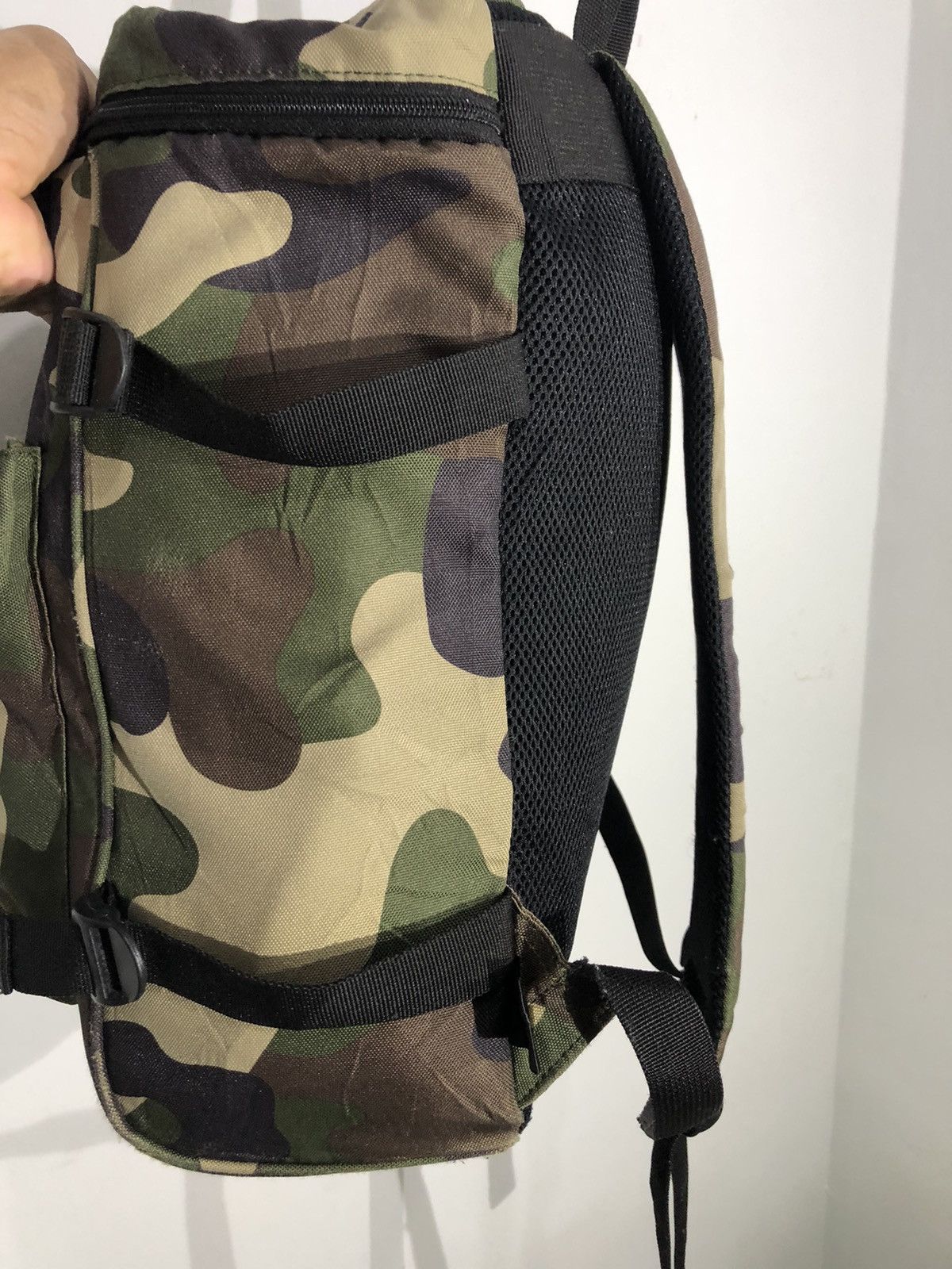 New York Yankees Camo Backpack - 7