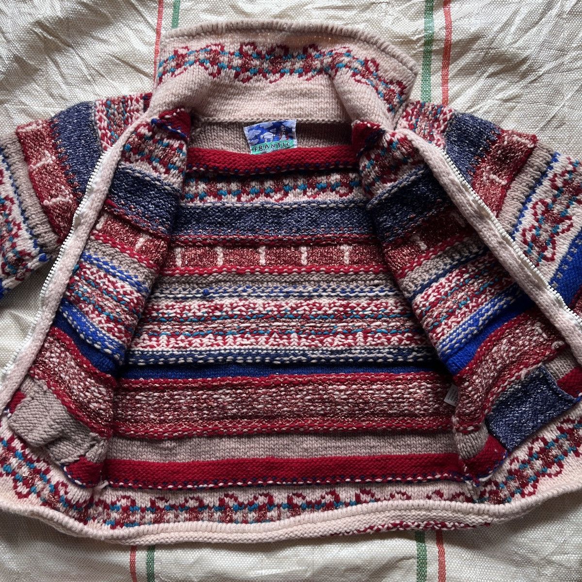 Vintage - Handmade Navajo Frantic Sweater Wool Made In Equador - 16