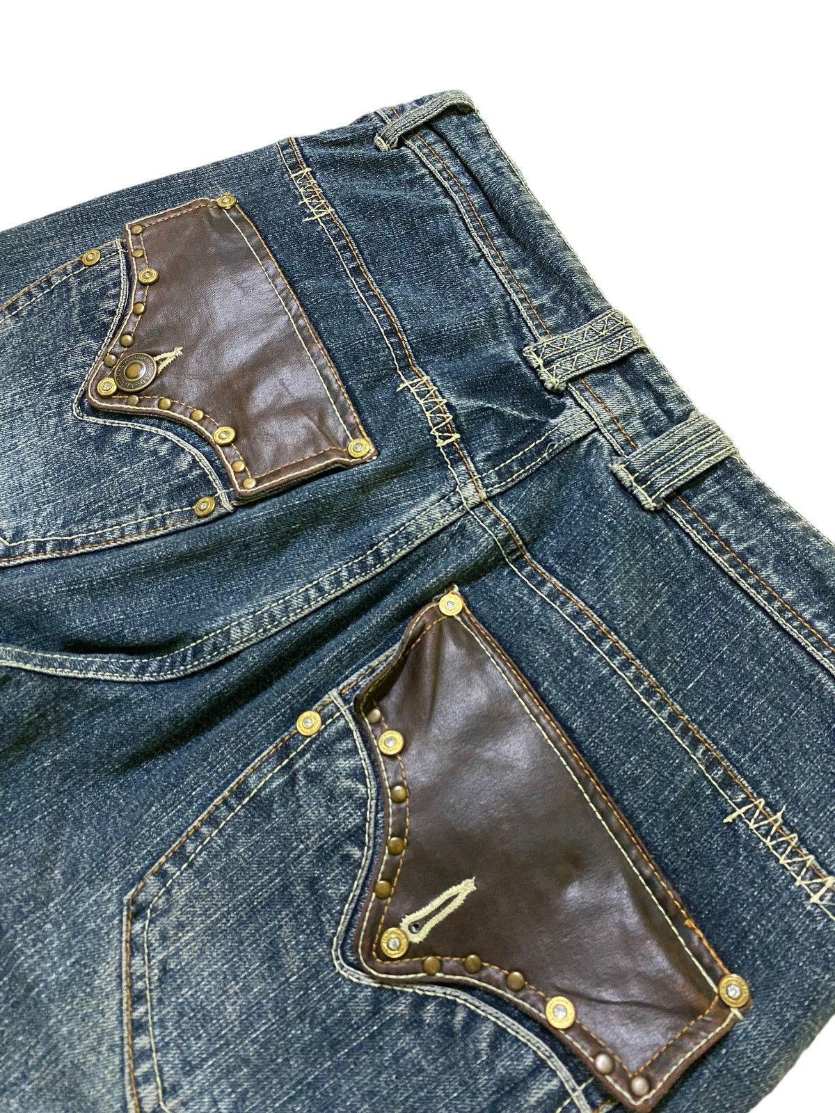 Vintage - FLARED💥 Indecent Leather Backpocket ClawMark Bootcut Denim - 18